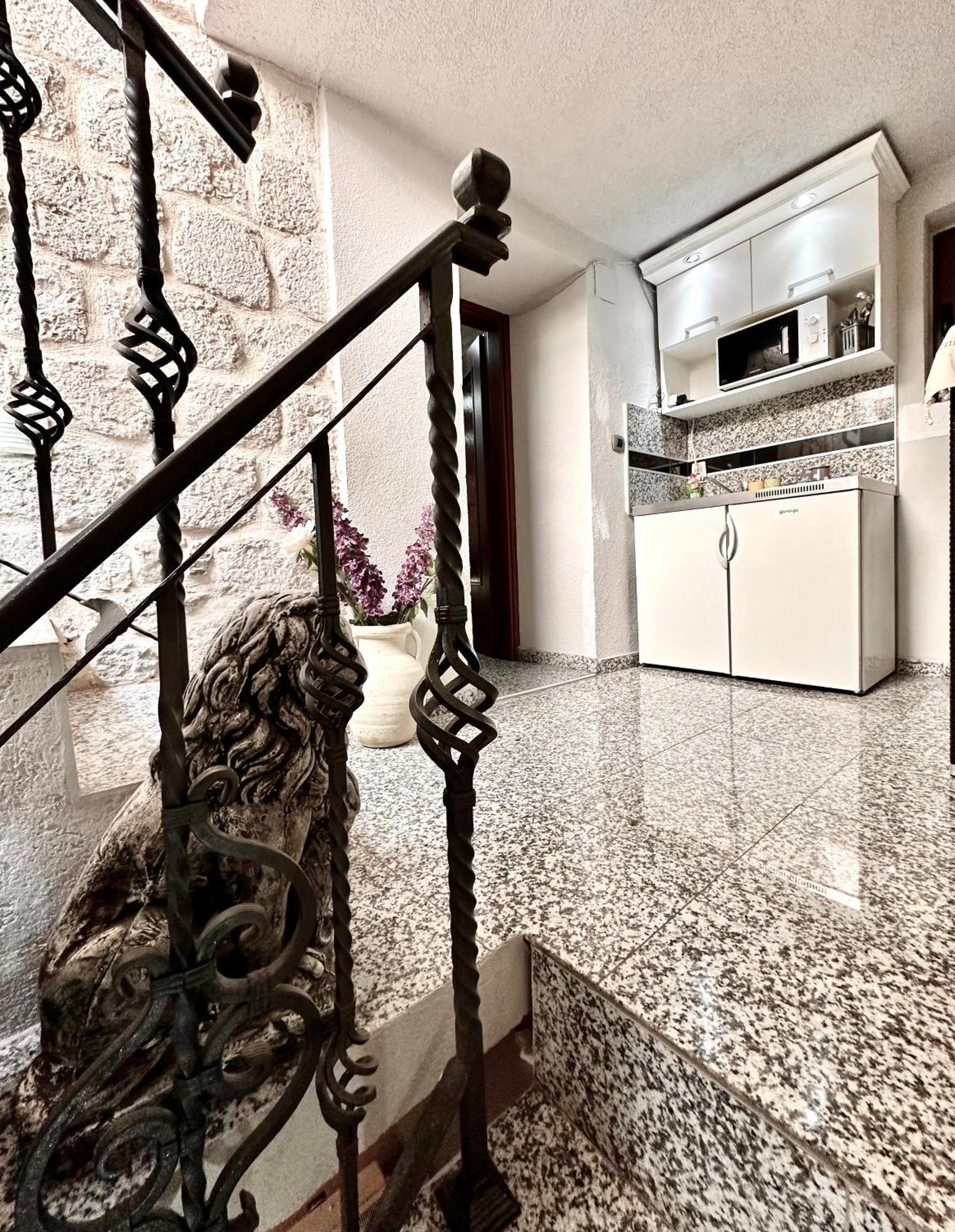 Novi Svet Apartment Kotor Exterior photo