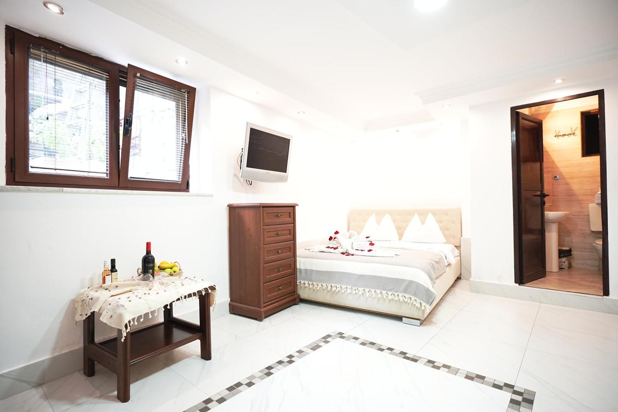 Novi Svet Apartment Kotor Exterior photo