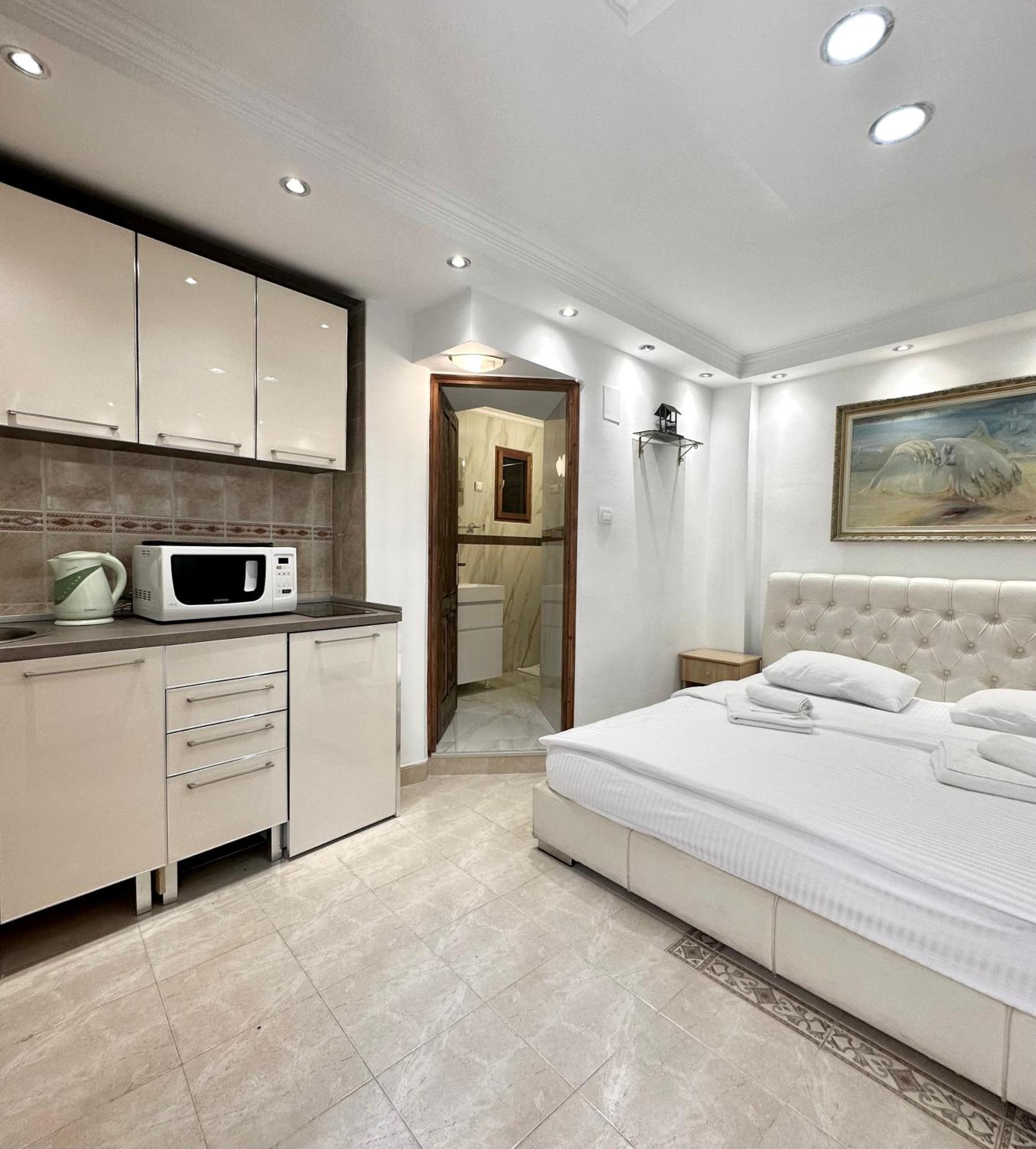 Novi Svet Apartment Kotor Exterior photo
