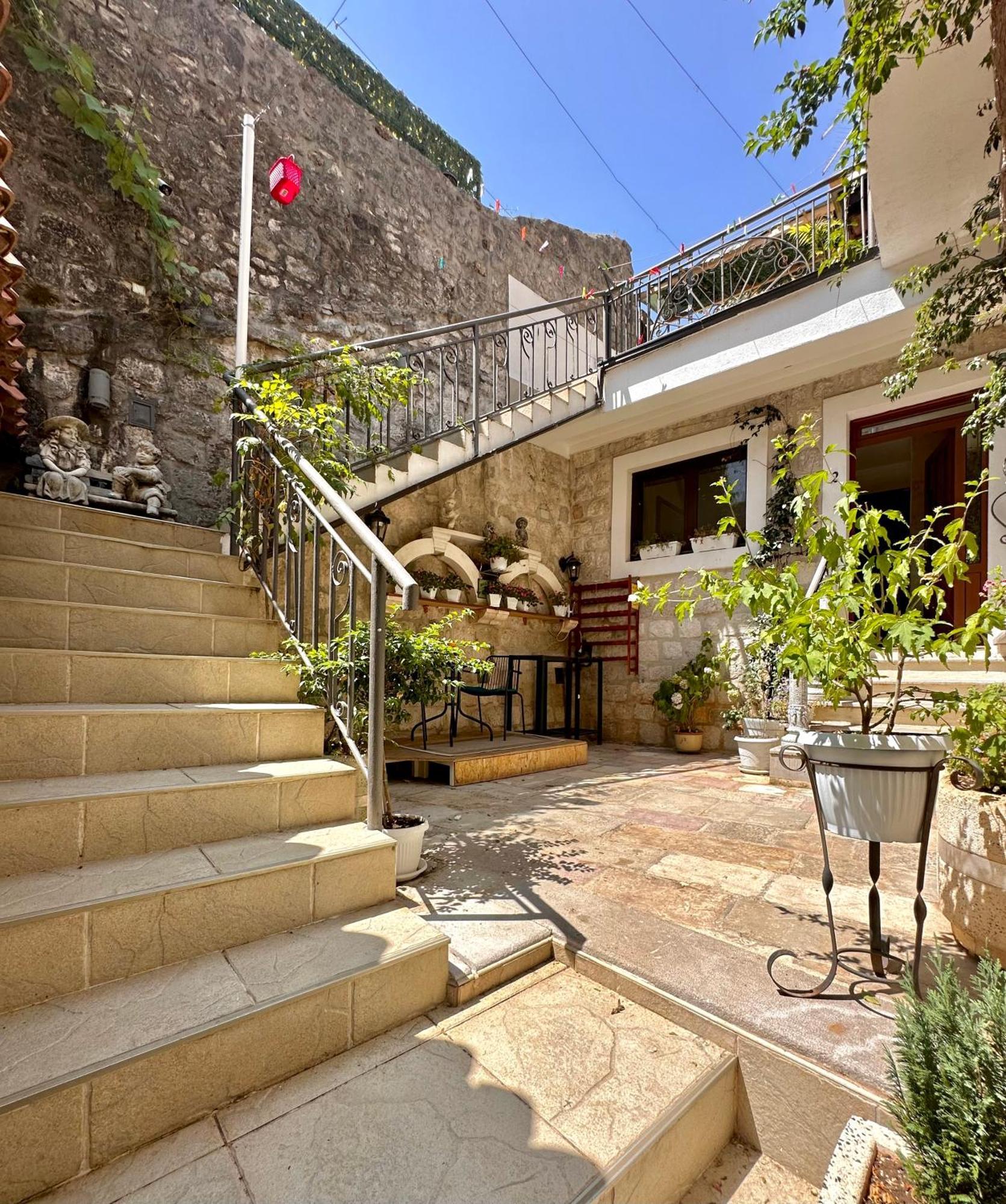 Novi Svet Apartment Kotor Exterior photo